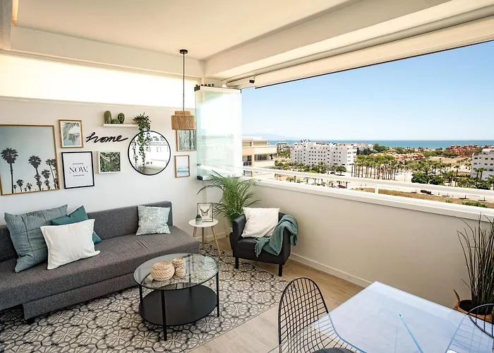 Beautiful Apartment With 2 Terraces, Pool & Beach