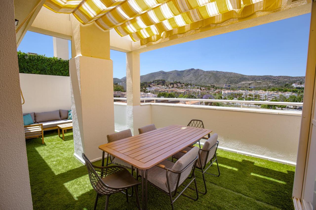 Beautiful With 2 Terraces, Pool & Apartment *